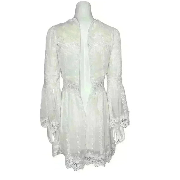 Strut & Bolt White Lace Long Sleeve Bell Sleeves Dress Size M - Picture 9 of 13